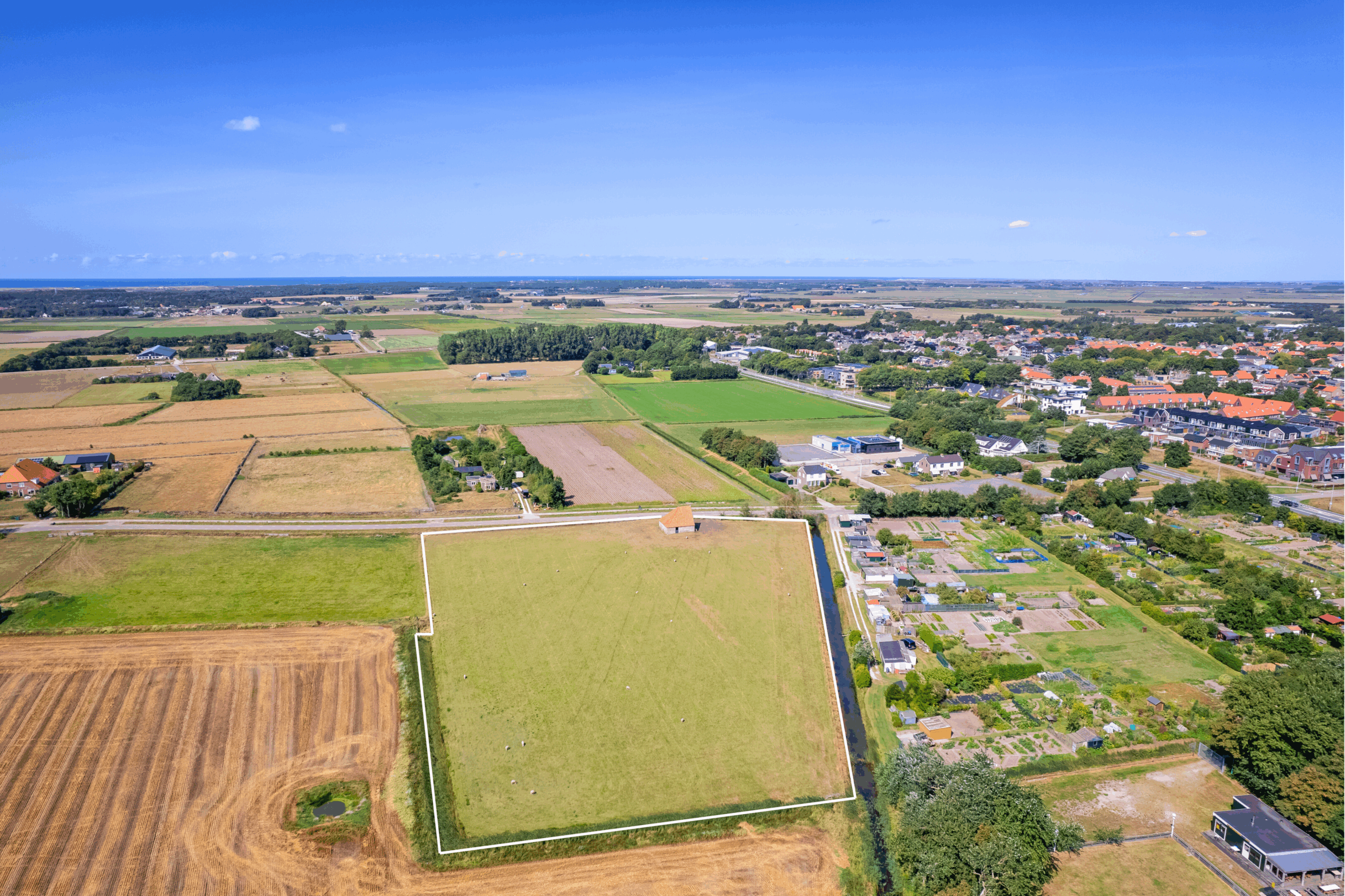 Unieke schapenboet Texel te koop – De Rode Boet in Den Burg